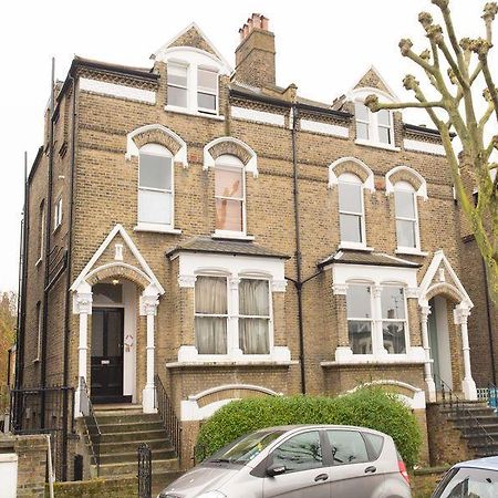 Veeve Apartment Dartmouth Park Road Tufnell Park Londra Dış mekan fotoğraf